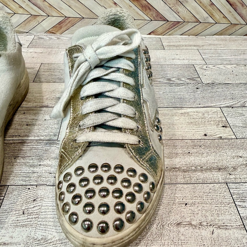 The SHOE BOX Studded Star Low-Top Sneakers - Metallic Cream - Picture 5 of 8